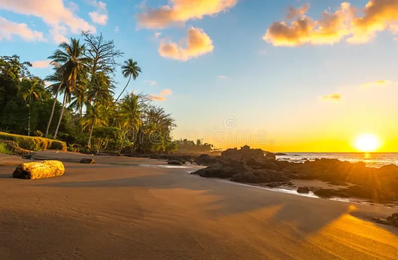Atardeceres — tour en Península de Osa, Corcovado y Bahía Drake