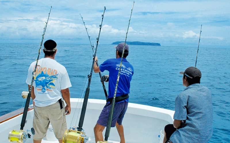 Pesca Costera — tour en Bahía Drake, Corcovado y Bahía Drake